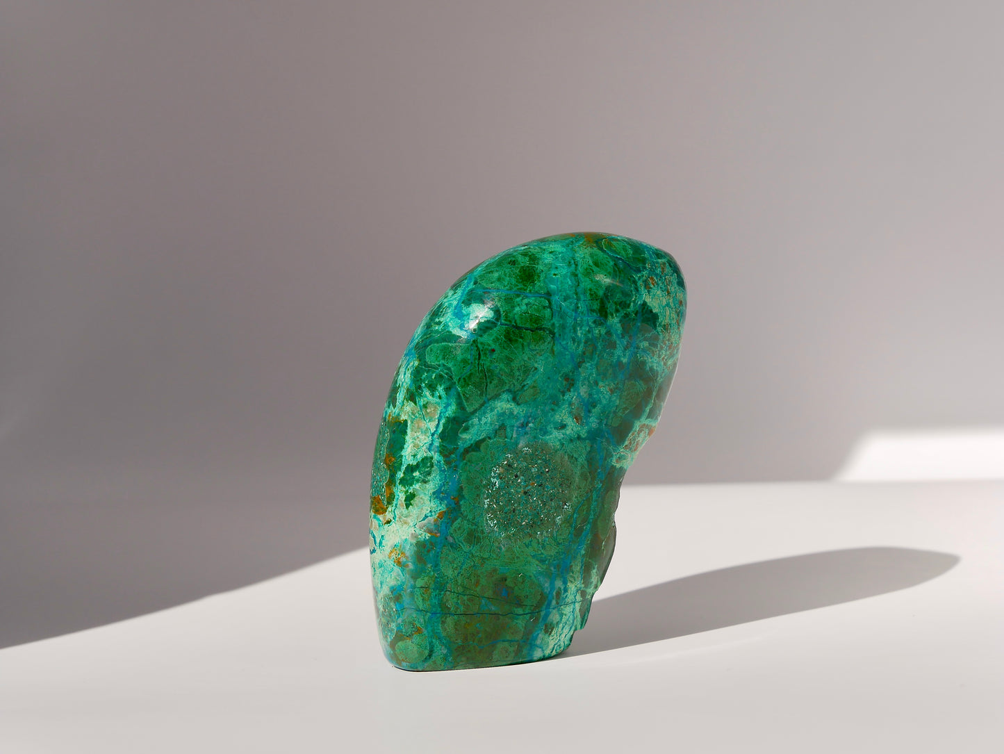 Chrysocolle semi polie, semi-brute
