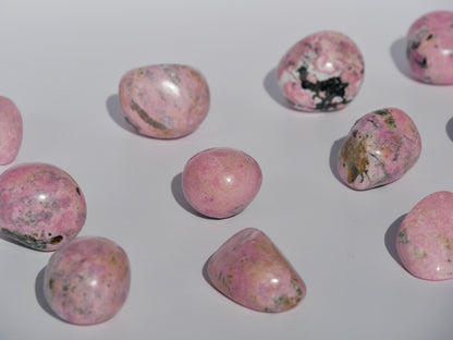 Rhodocrosite du Pérou roulée