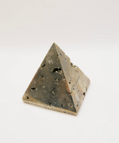 Pyramide en Pyrite