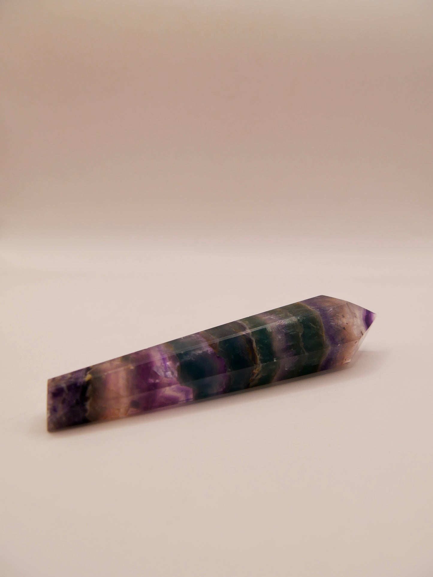 Pointe de Fluorite multicolore